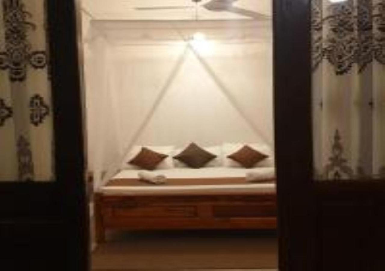 Lazy Bear Lodge Элла Экстерьер фото